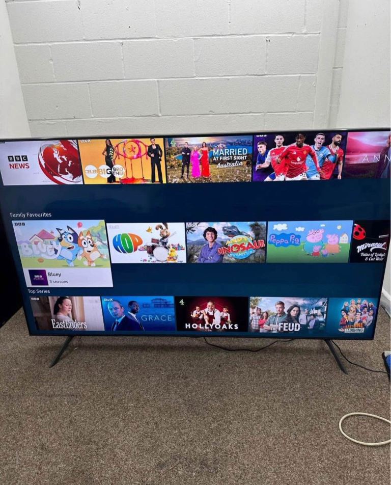 Samsung 65” Inch 4K UHD HDR Smart Tv