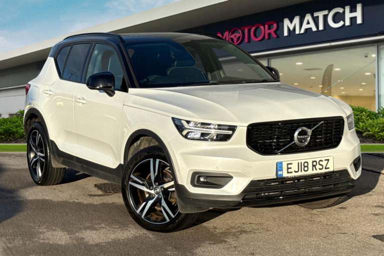 image for 2018 Volvo XC40 2.0 T5 First Edition Auto AWD Euro 6 (s/s) 5dr SUV PETROL Automatic