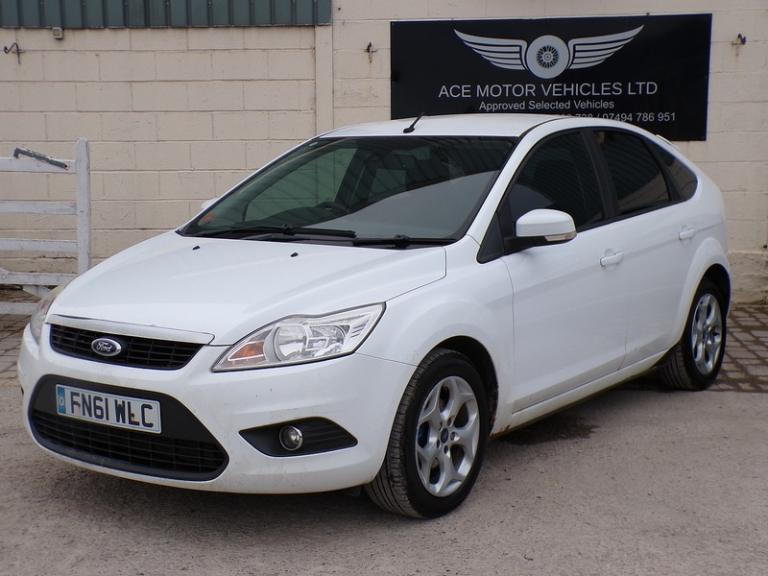 2011 Ford Focus 1.6 TDCi Sport 5dr [110] [DPF] HATCHBACK DIESEL Manual