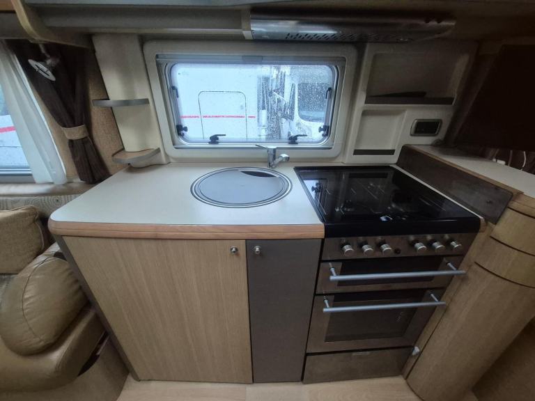 Bessacarr E765P Coachbuilt Motorhome 2007