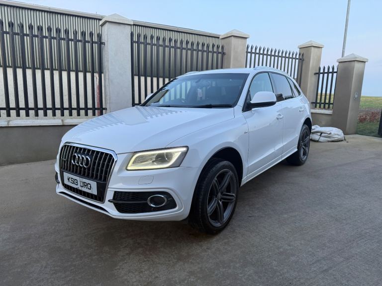 Audi, Q5, Estate, 2013, Manual, 1968 (cc), 5 doors
