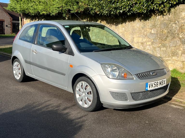 Ford Fiesta 1.2 Full history & long mot