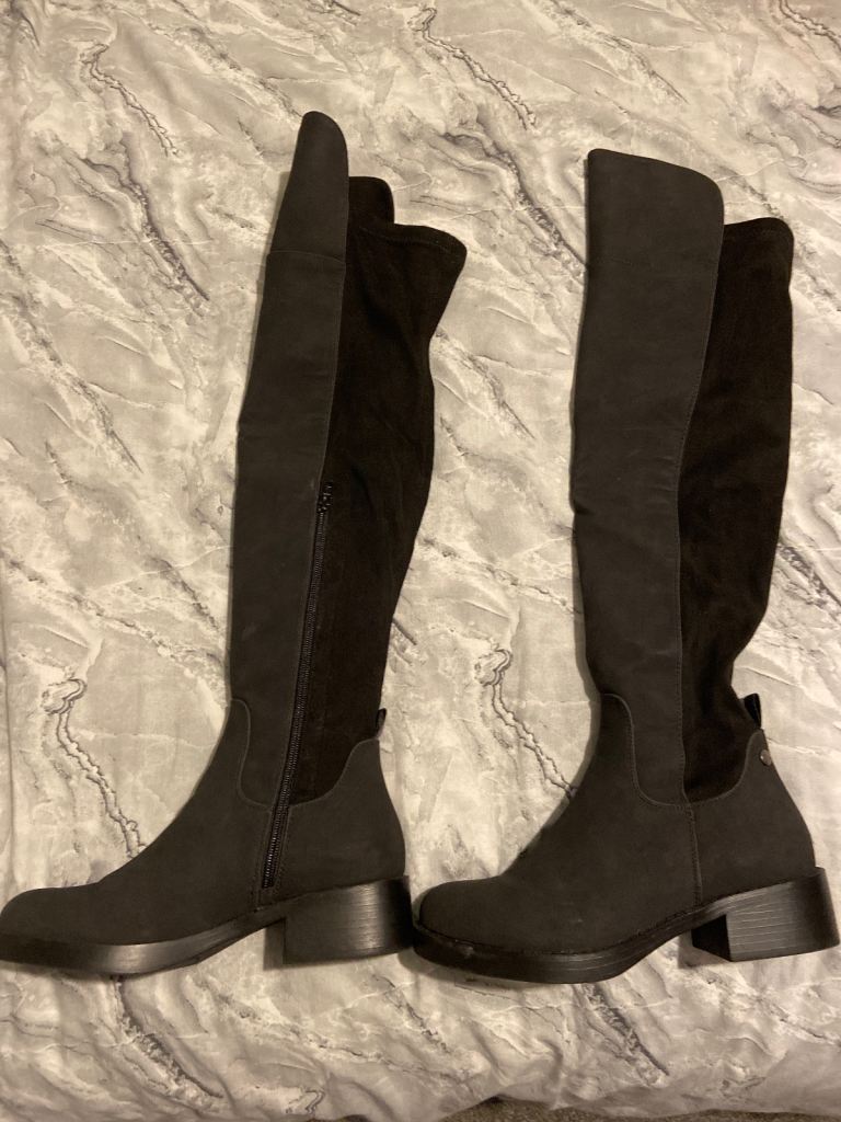 Boots  size 5 