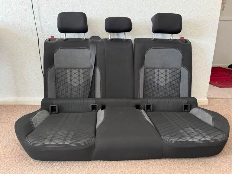 Rear Car Seats with Headrests – As Good As New | in Luton, Bedfordshire ...