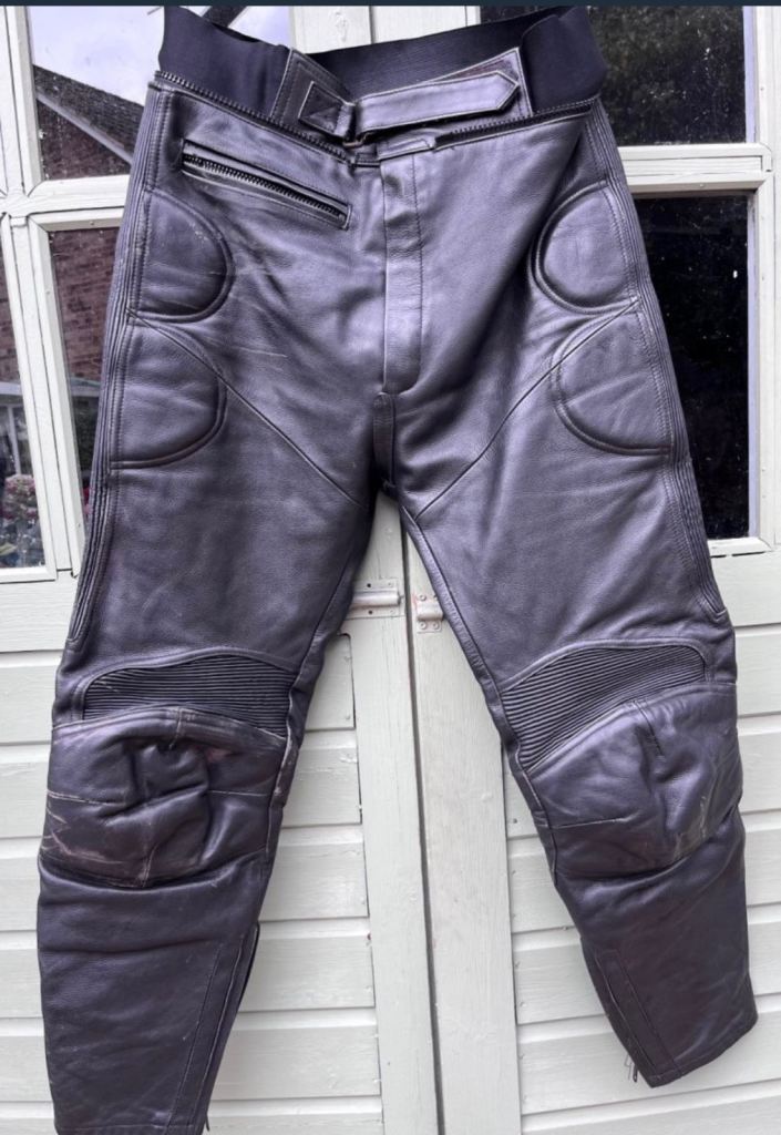 Vintage Mens Richa Leather Motorcycle Trousers Black UK Size 30" Waist Biker