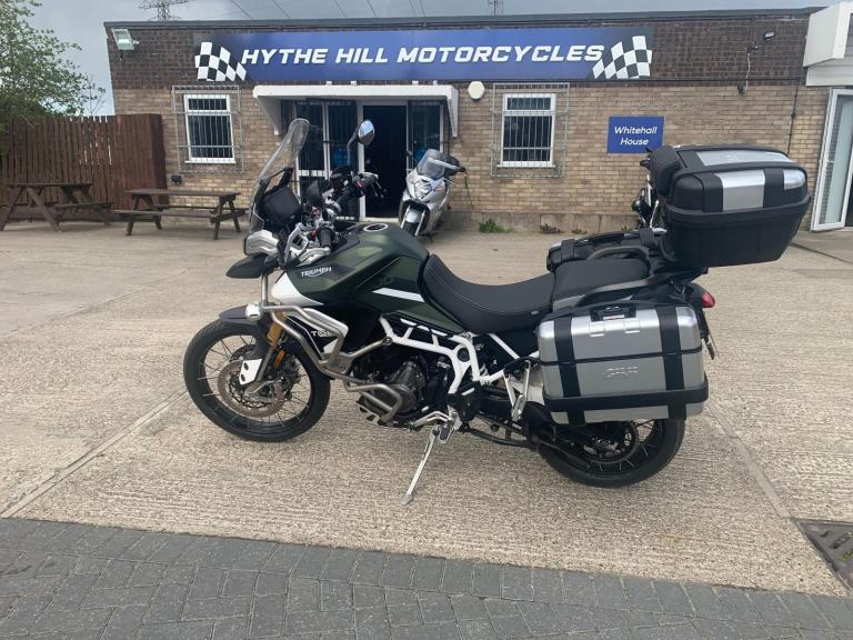 Triumph Tiger 900 GT PRO ONE OWNER FULL SERVICE HISTORY 