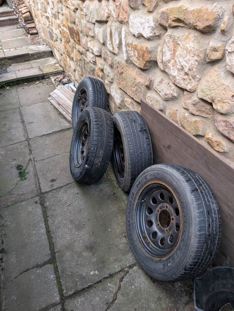 Suzuki Jimny steel wheels