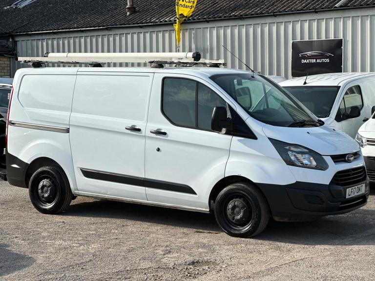 2017 Ford Transit Custom 2.0 TDCi 105ps Low Roof Van PANEL VAN DIESEL Manual
