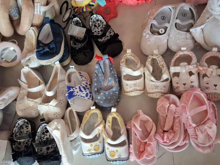 Large baby bundle shoes, new toys, mobiles, swim, towels, changing bag, 