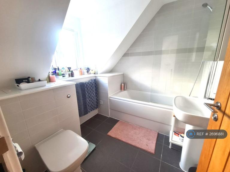 2 bedroom house in Shepard Place, Pangbourne, Reading, RG8 (2 bed) (#2696881)