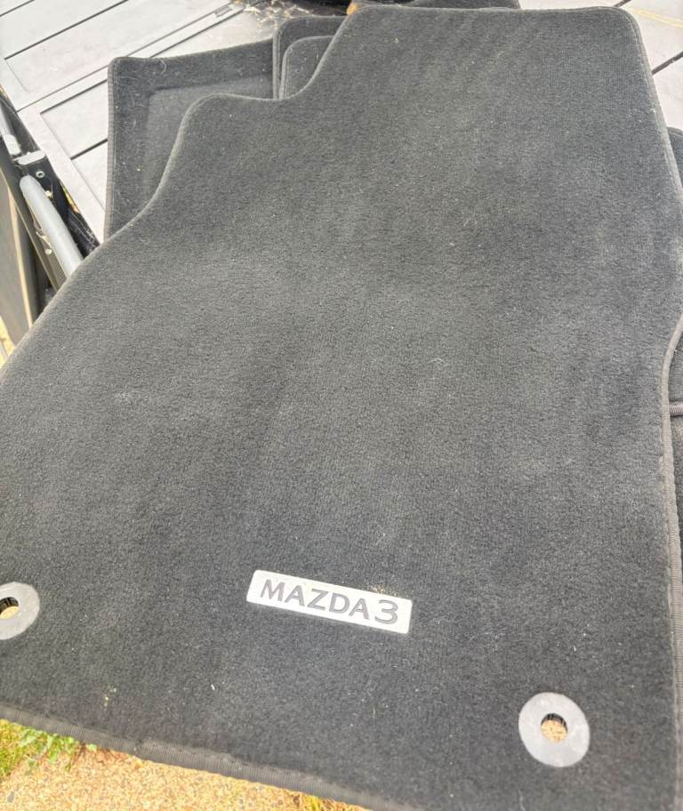 Mazda 3 2024 Floor Mats