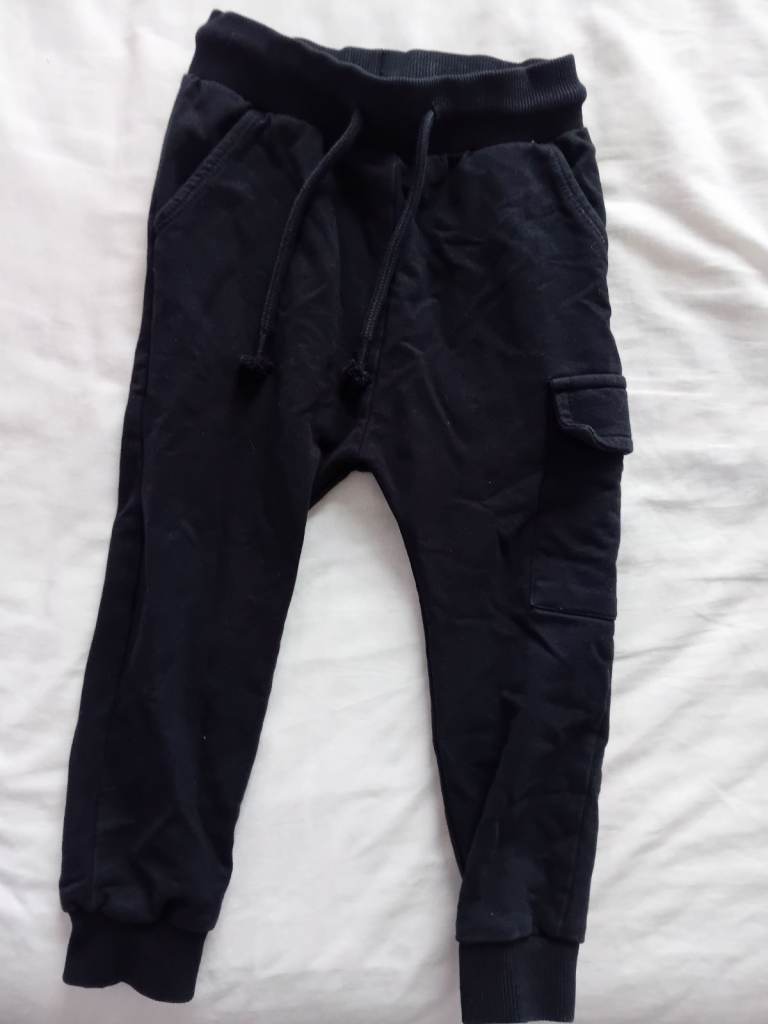 Child's Black Joggers Age 2-3