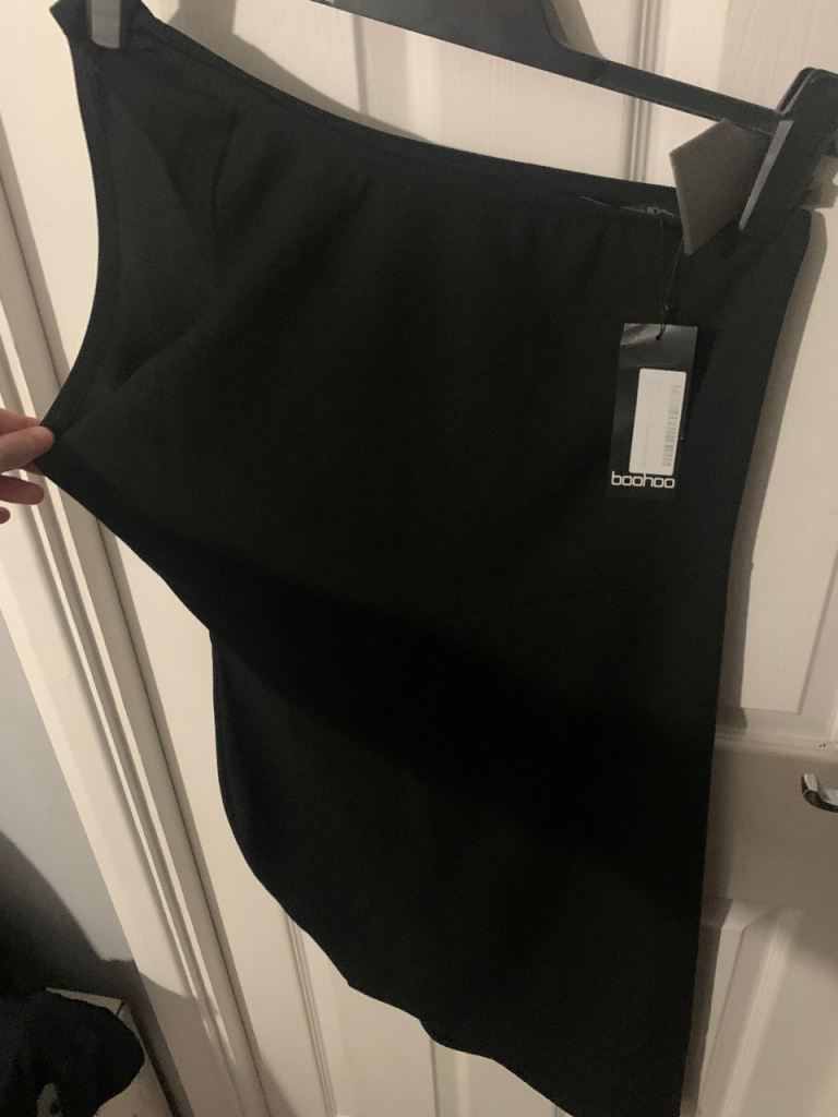 black Asymmetric midi dress 👗 