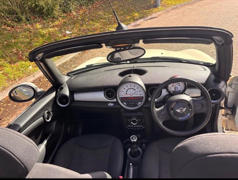 2013 MINI Convertible 1.6 Cooper 2dr Long MOT Full History CONVERTIBLE Petrol Manual