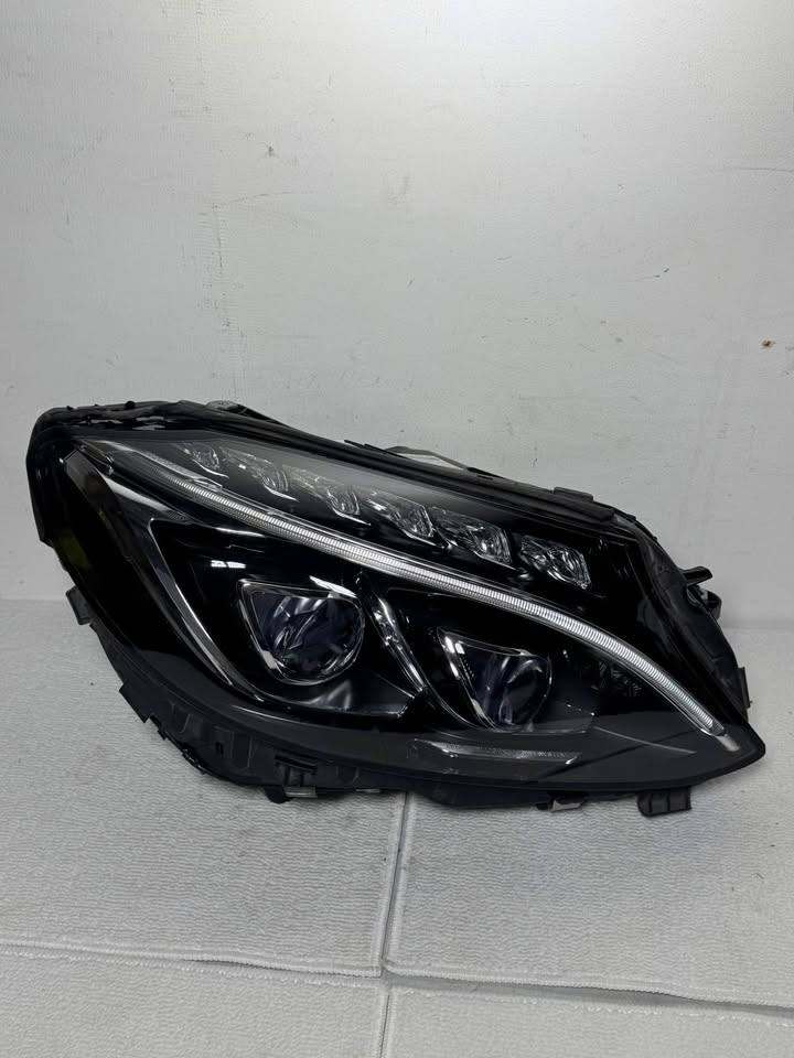 GENUINE Mercedes-Benz C-Class W205 LED INTELLIGENT SYSTEM Driver Side Right Headlight