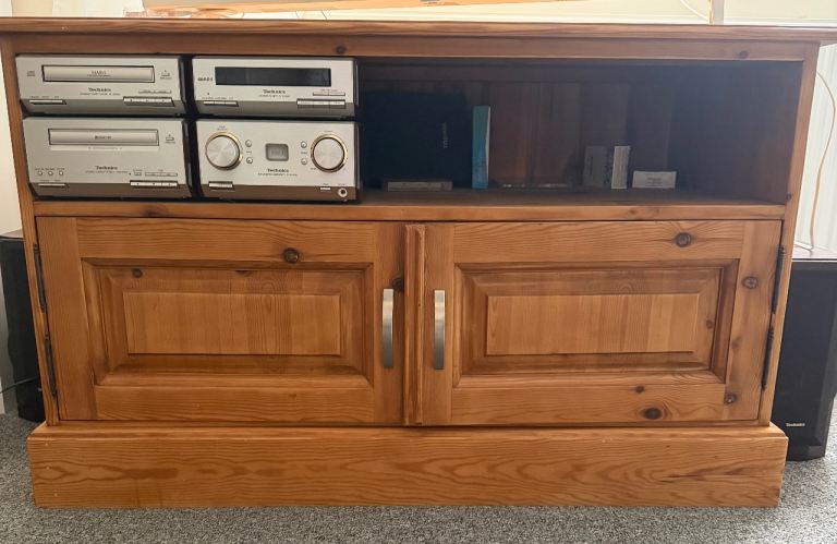 Solid Wood TV stand – Good Condition