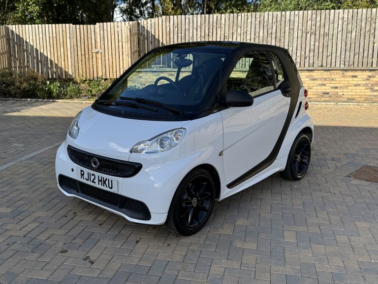 Smart, FORTWO COUPE, Coupe, 2012, Semi-Auto, 999 (cc), 2 doors