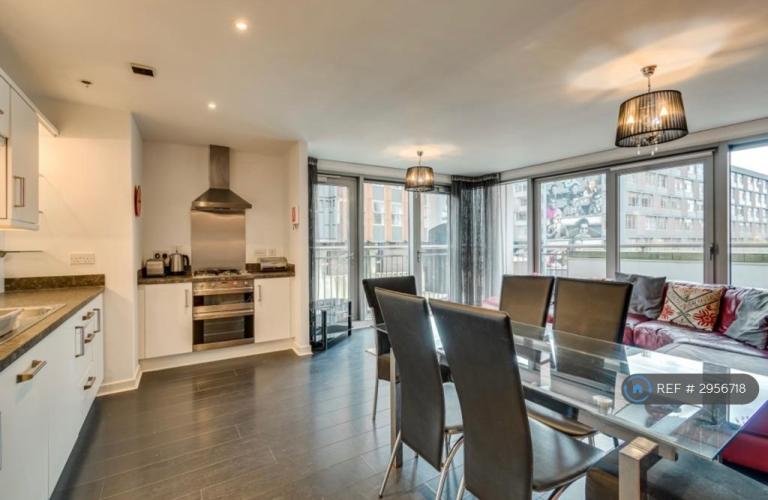 2 bedroom flat in George Street, Glasgow, G1 (2 bed) (#2956718)