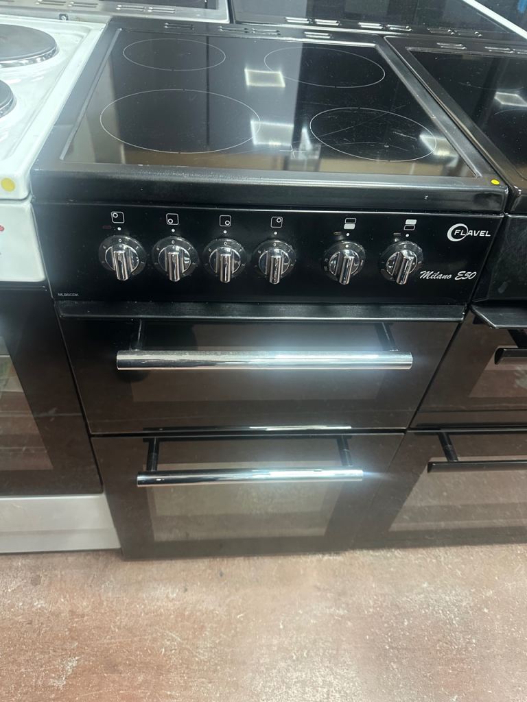 50CM BLACK FLAVEL ELECTRIC COOKER 