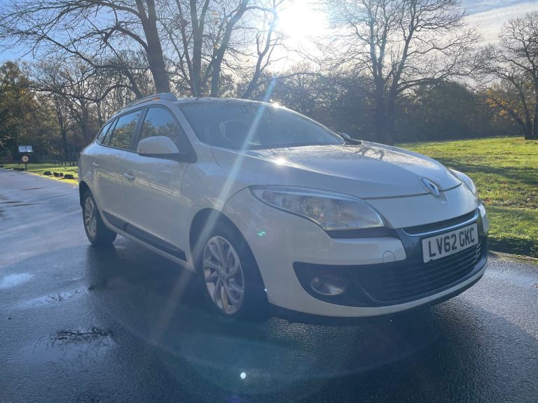 Renault, MEGANE, Estate, 2012, Manual, 1461 (cc), 5 doors