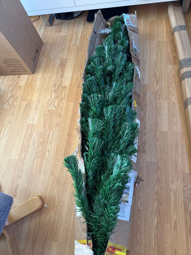 Christmas tree, lighting 