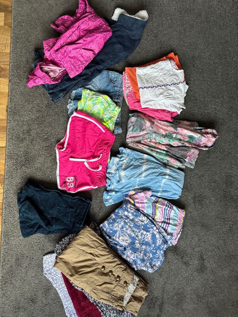Girls clothes bundle Age 9