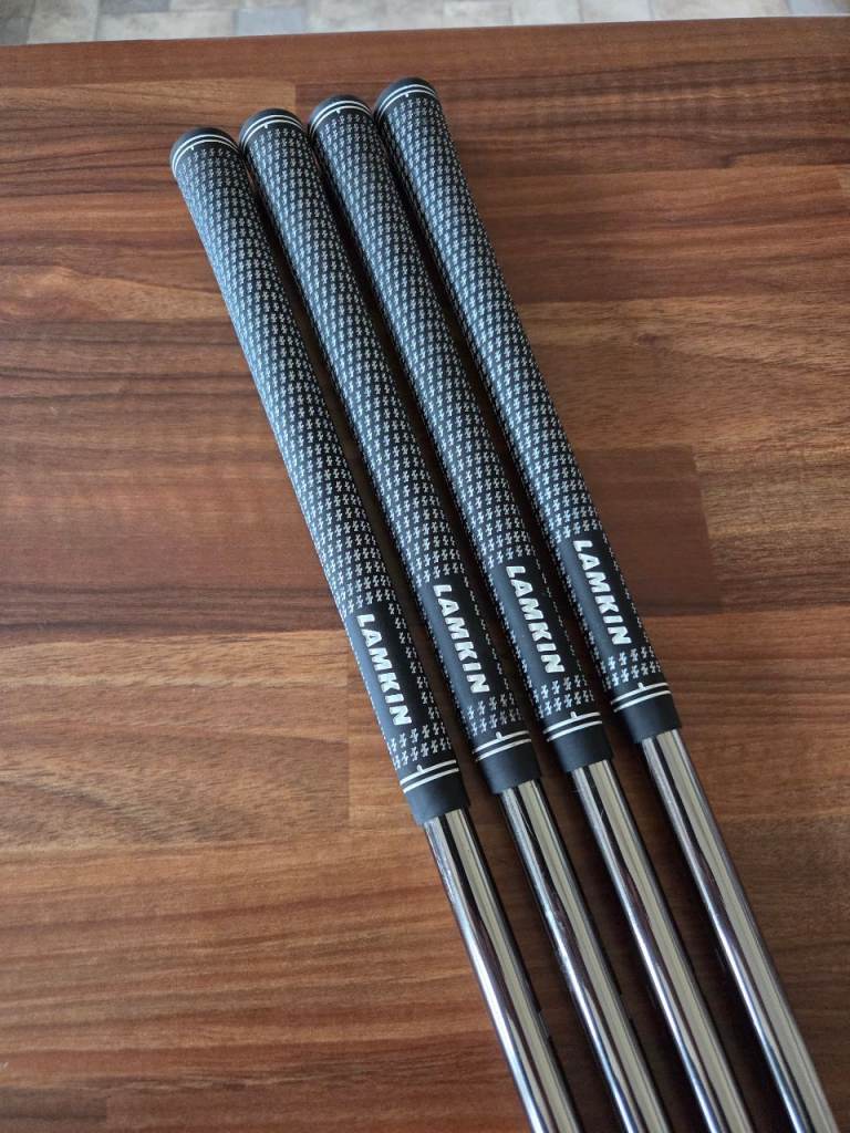 4 x Brand new Recoil iron shafts regular 