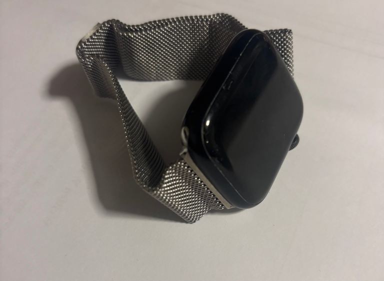 Apple Watch Series 8