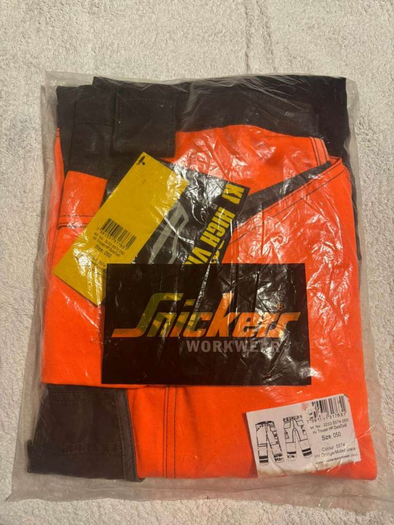 Snickers 3233 Hi Vis Loose Fit Holster Pocket Trousers Class 2 Hi-Vis Orange/Muted Black