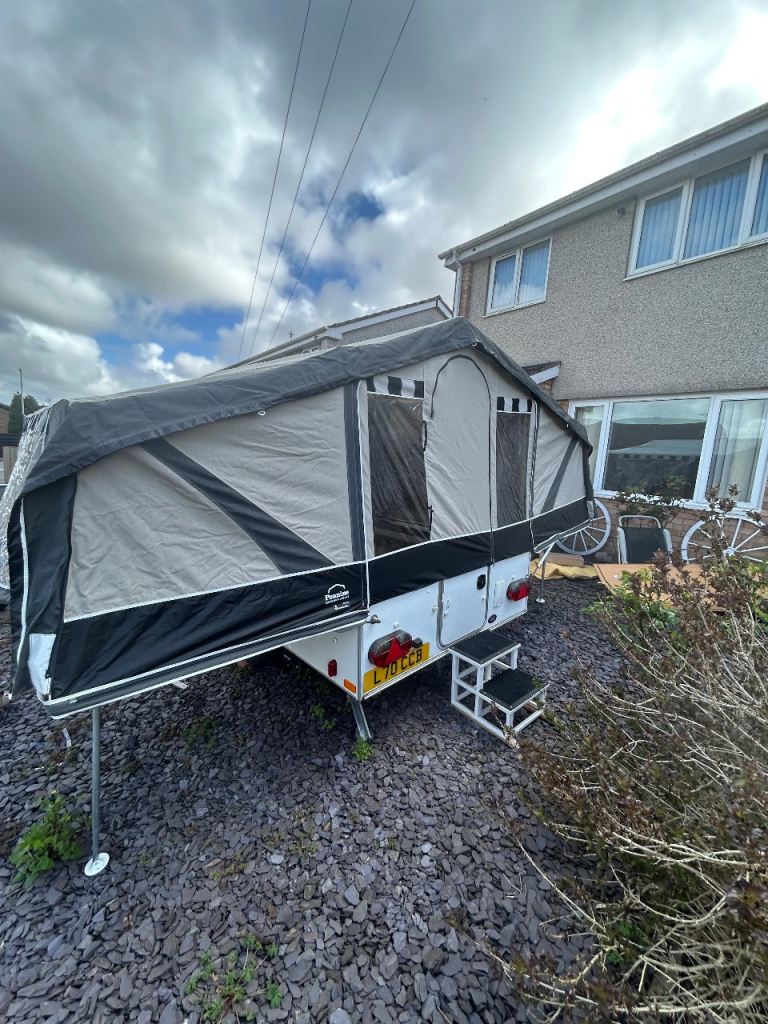 Pennine Fiesta trailer camper