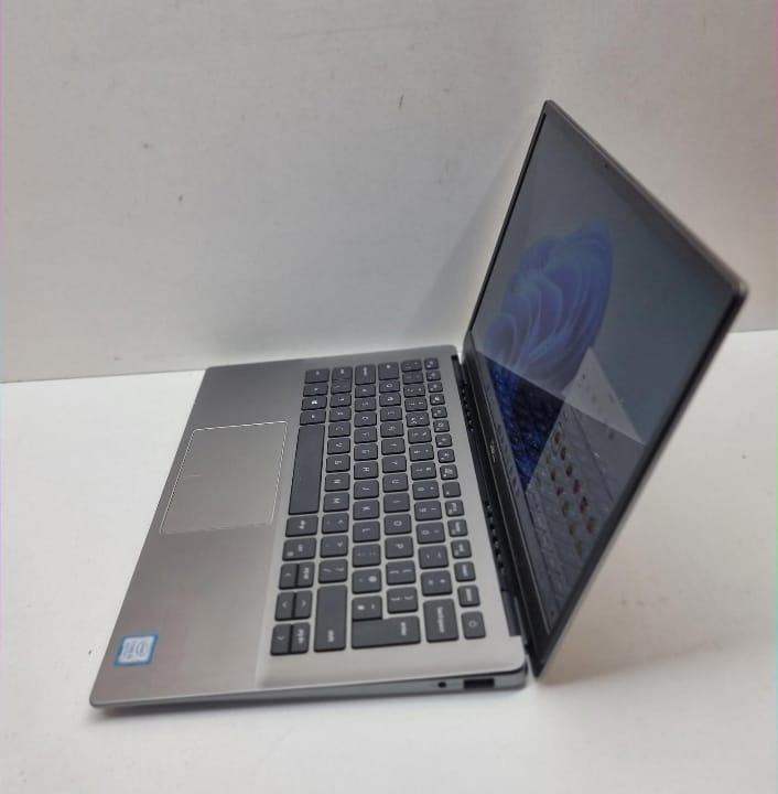 DELL Latitude 3301 Laptop Intel Core i5 Ram 8 GB 256 GB SSD, 