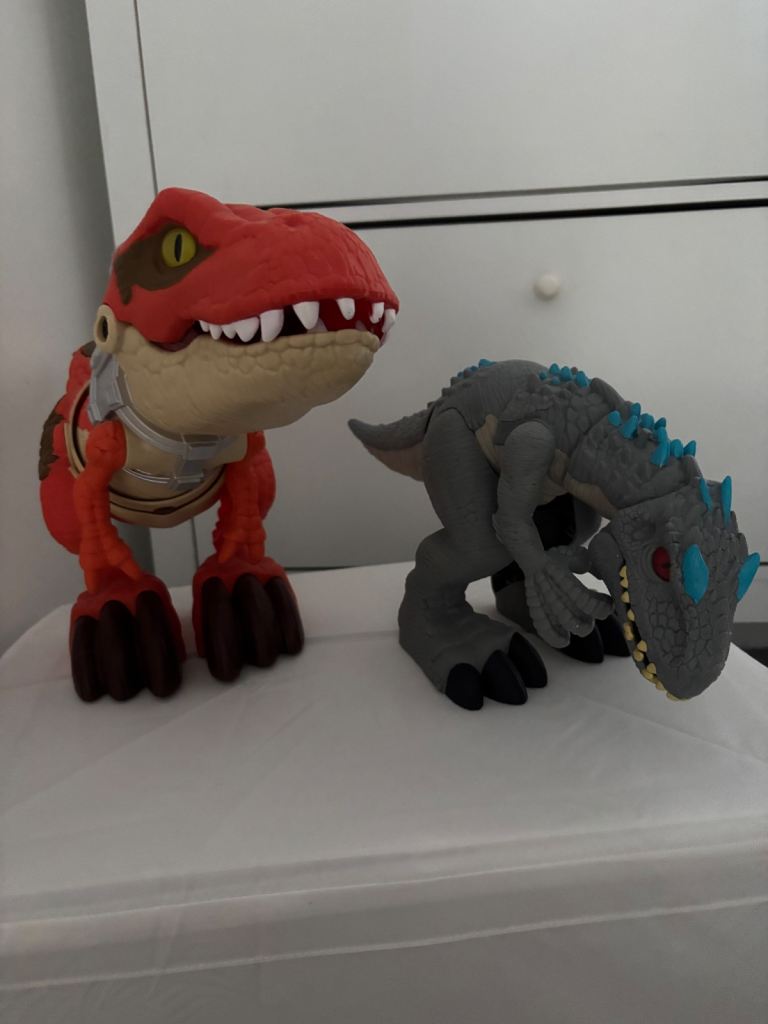 Imaginext Jurassic World Camp Cretaceous T.Rex Vs Indominus