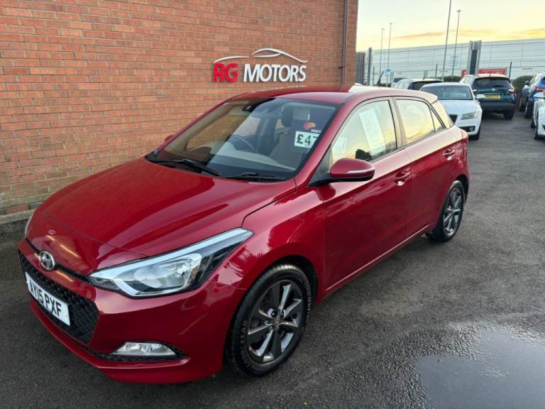  Hyundai i20 1.2 SE Red 5dr Hatch Petrol