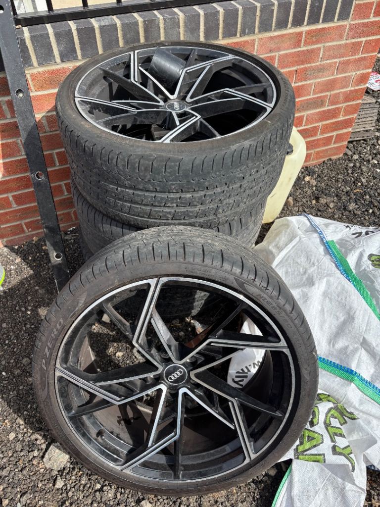 Audi RS alloy wheels