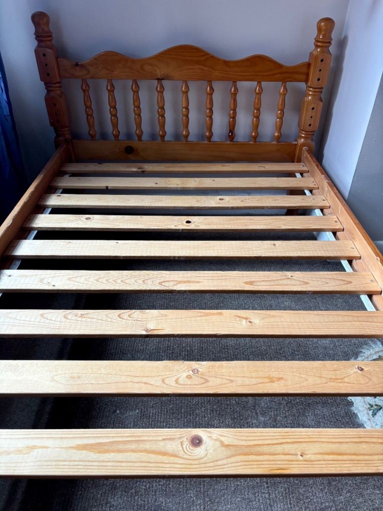 Solid Pine Wood Single Bed Frame – Good Condition