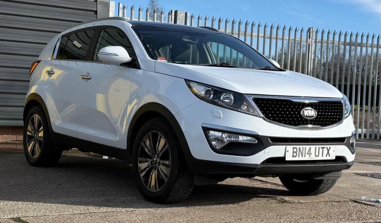 2014 Kia Sportage 1.7 CRDi ISG 3 5dr [Sat Nav] ESTATE DIESEL Manual