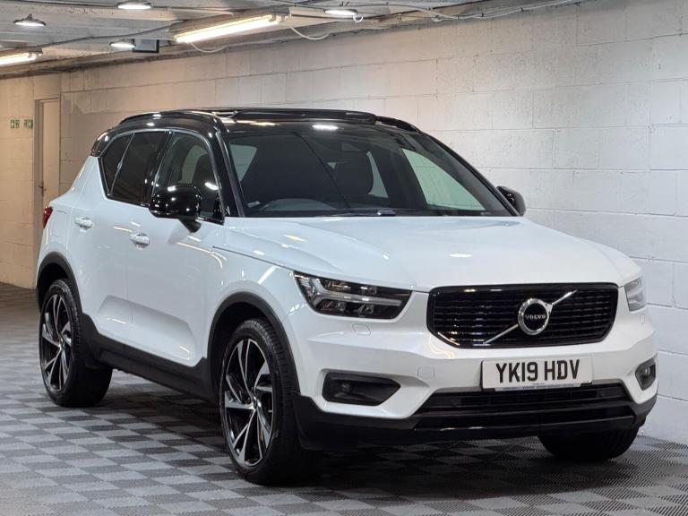 2019 Volvo XC40 2.0 T4 R-Design Pro Auto AWD Euro 6 (s/s) 5dr ESTATE Petrol Automatic