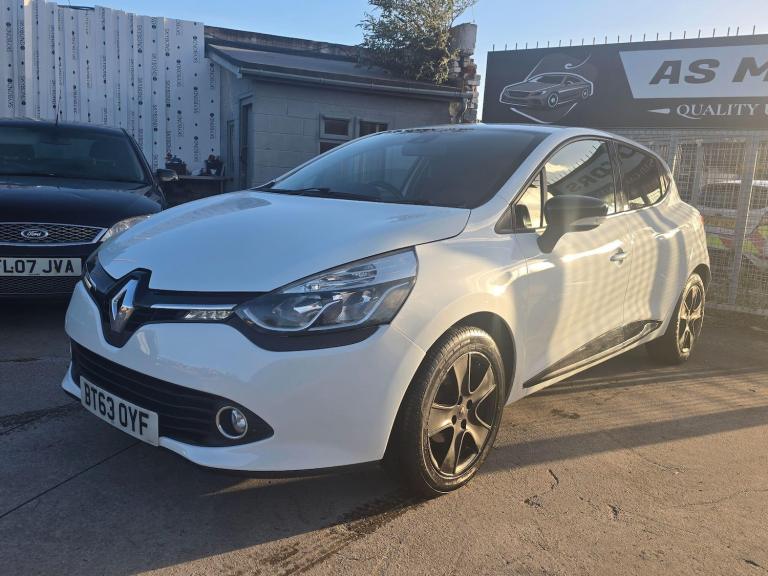 2013 Renault Clio 0.9 TCe Dynamique MediaNav Euro 5 (s/s) 5dr HATCHBACK Petrol Manual