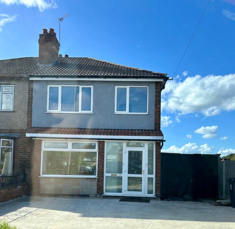 3 bedroom house to rent Humberstone Lane, LE4 9JR