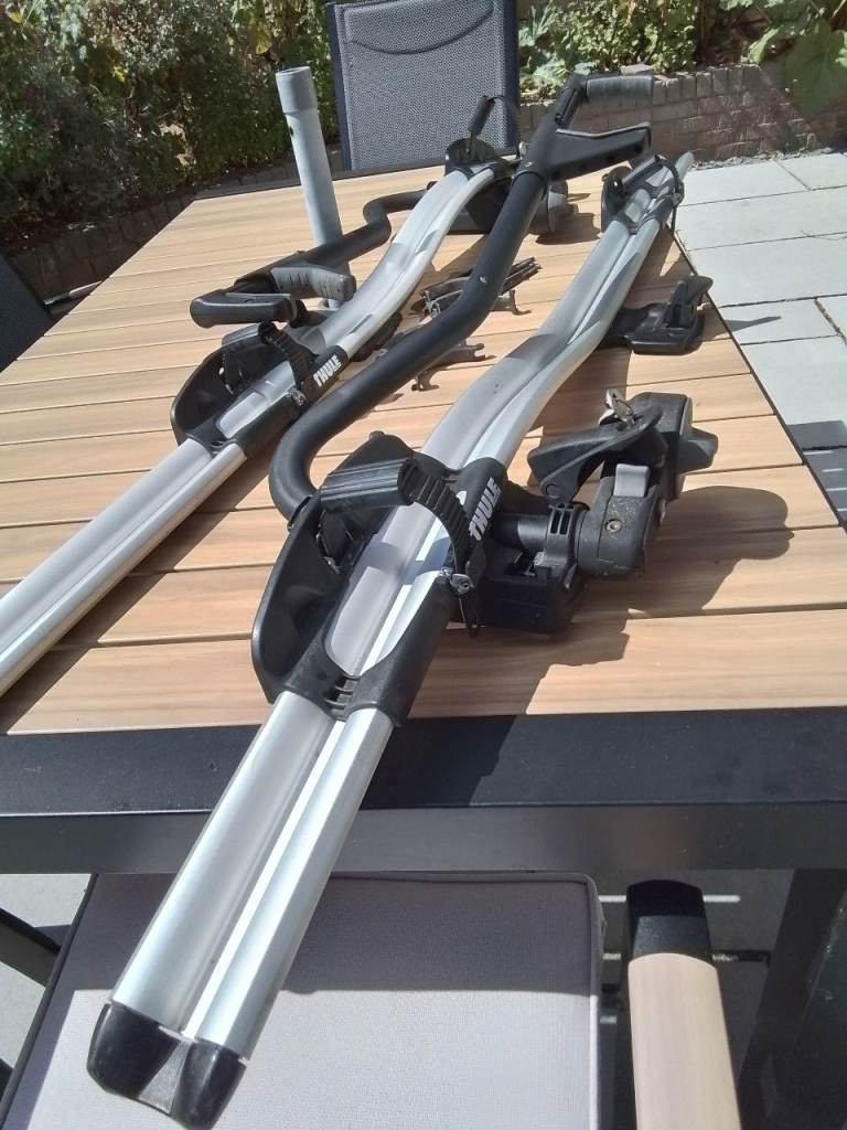 Thule Bike Carriers - Silver/Black, Good Condition (Thule 591)