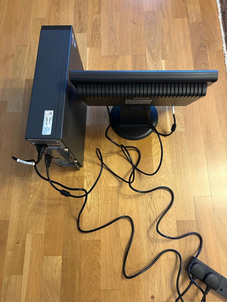 Lenovo ThinkCentre A70 