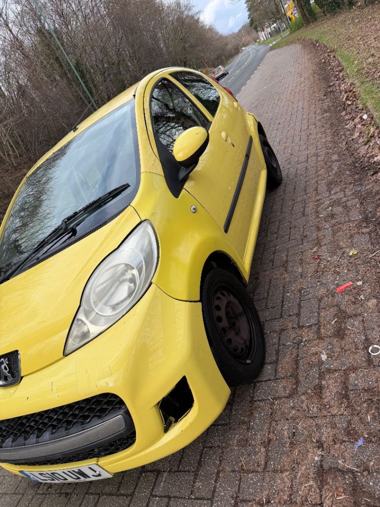 Peugeot, 107, Hatchback, 2010, Manual, 998 (cc), 5 doors