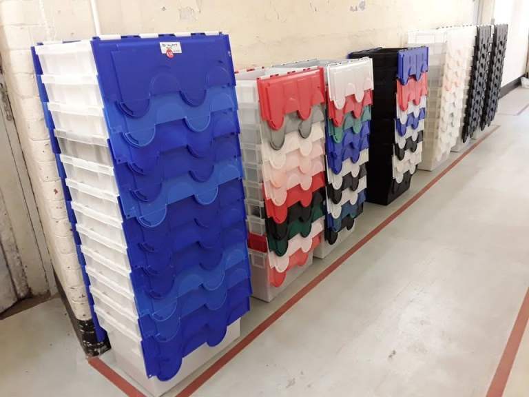 Strong polypropylene storage containers £10 EACH Low Cost Moves Used Items STALYBRIDGE SK15 3DN