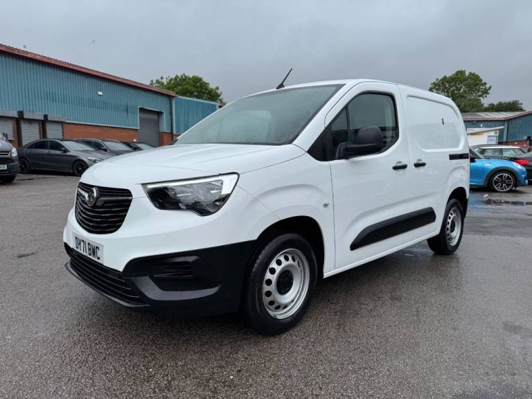 2021 Vauxhall Combo 1.5 Turbo D 2300 Dynamic Panel Van 4dr Diesel Manual L1 H1 Euro 6 (100 ps) Pa...