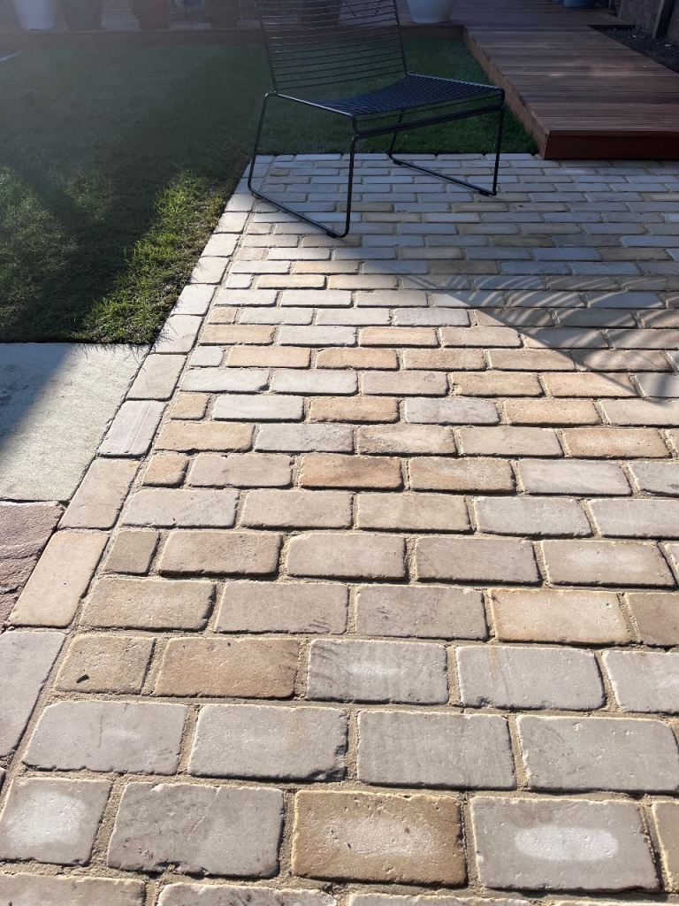 Stone Paving Setts 