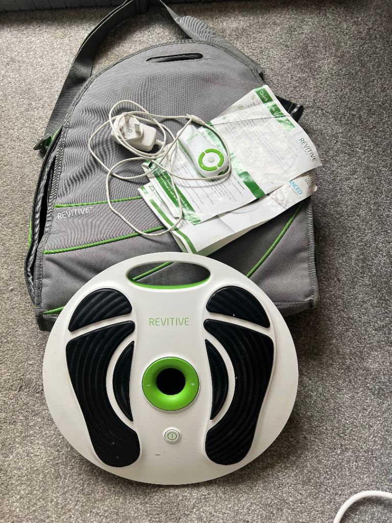 Revitive Circulation Booster with Carry Bag and Accessories