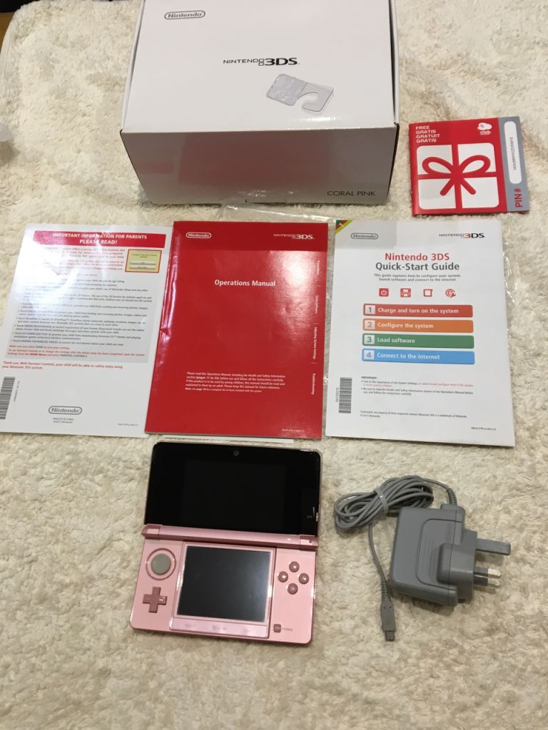 image for Nintendo 3DS boxed, accessories and games excellent condition unlocked