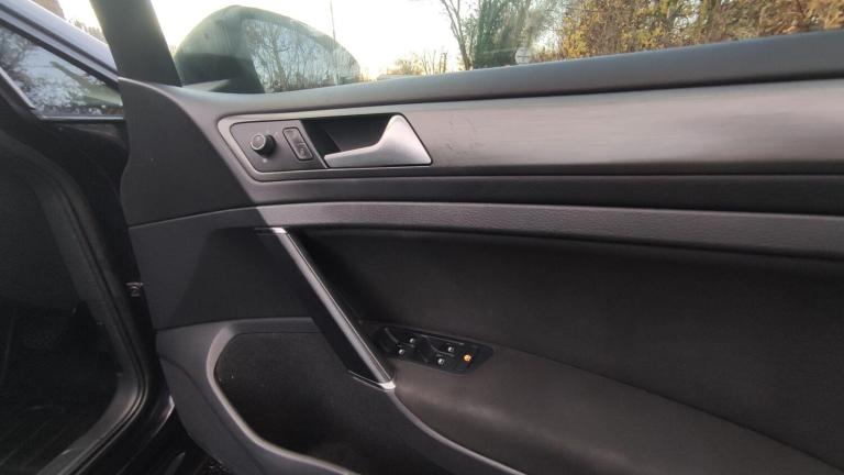 2013 Volkswagen Golf 1.4 TSI BlueMotion Tech SE DSG Euro 5 (s/s) 5dr HATCHBACK Petrol Automatic