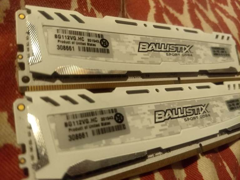 Pair of Ballistix 4GB DDR4 2400MHz 288 pin memory sticks. Desktop DDR4