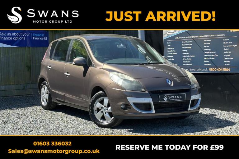 RENAULT SCENIC 1.5 dCi Dynamique TomTom Bronze Manual Diesel 2011